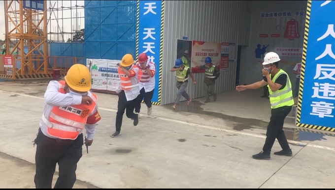 圖片4 - 副本.jpg 圖片4 - 副本.jpg